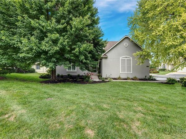 14349 NORWOOD Street, Leawood, KS 66224