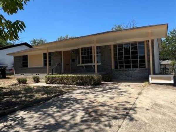 5809 Trio Lane, Dallas, TX 75241