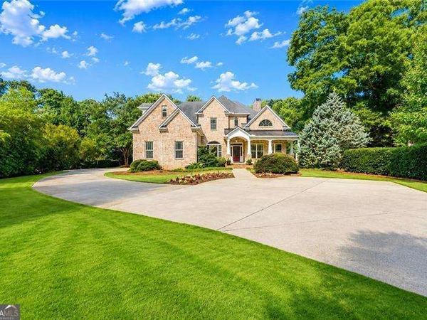 390 Chaffin Road, Roswell, GA 30075