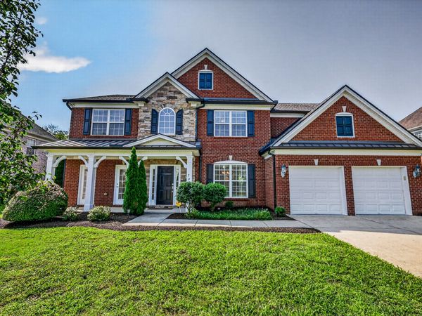 2013 Delaware Dr , Nolensville, TN 37135