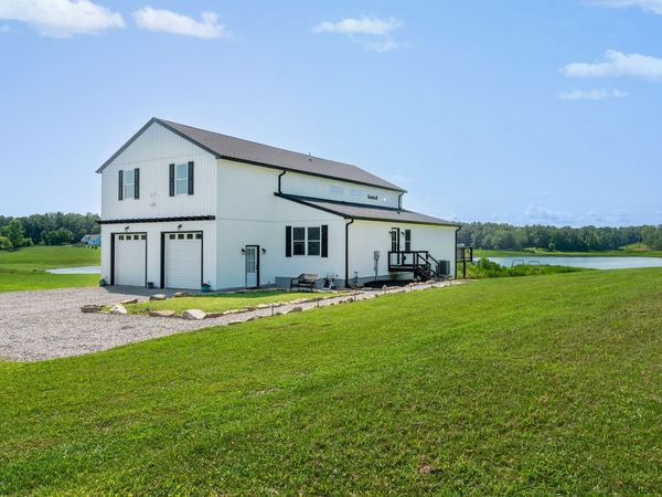 702 Starlight Rd , McMinnville, TN 37110