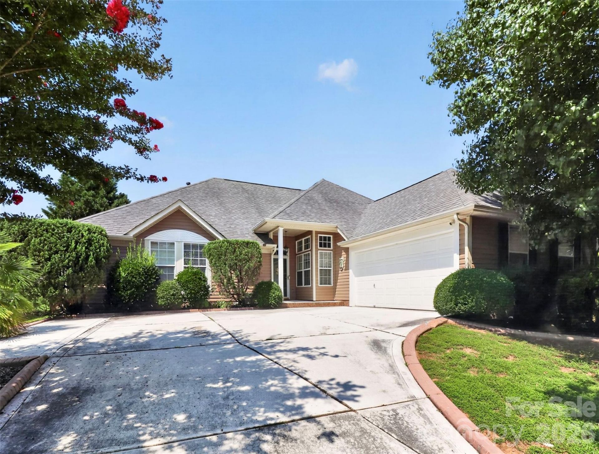 14642 Hawick Manor Lane, Pineville, NC 28134 Main Photo