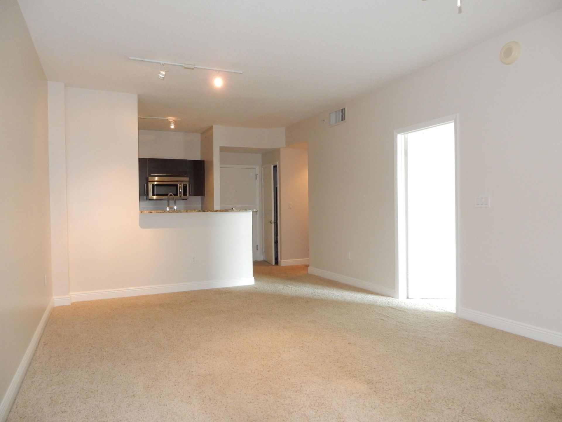 550 Okeechobee Boulevard, Unit 714, West Palm Beach, FL 33401 Photo
