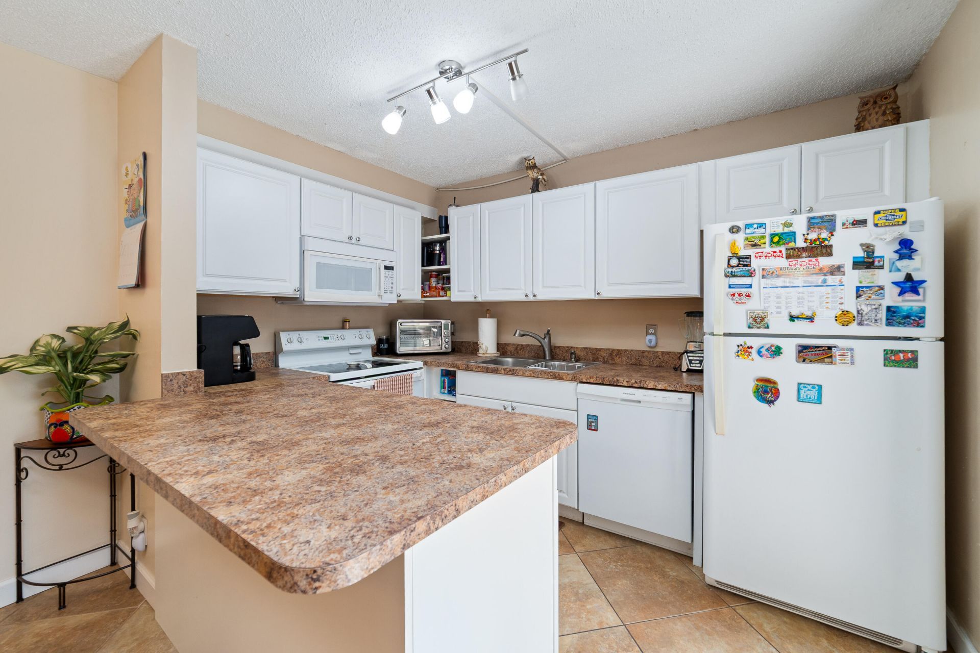 1704 Forest Lakes Circle, Unit A, West Palm Beach, FL 33406 Photo