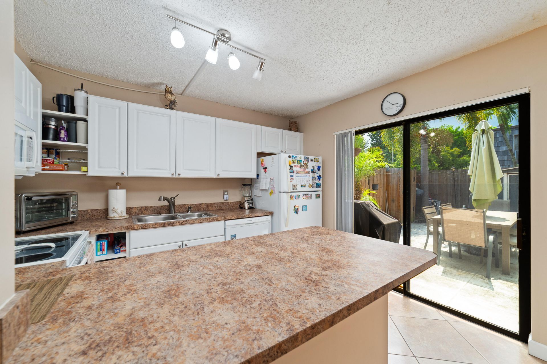 1704 Forest Lakes Circle, Unit A, West Palm Beach, FL 33406 Photo