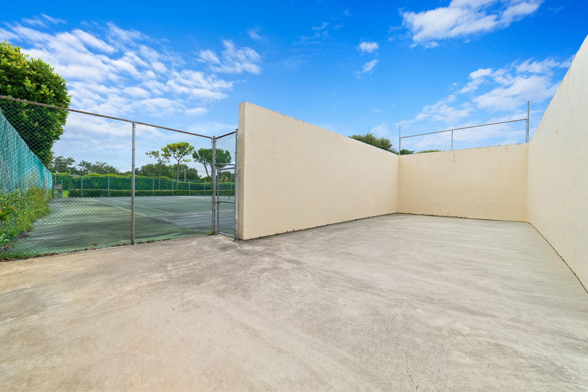 1704 Forest Lakes Circle, Unit A, West Palm Beach, FL 33406 Photo