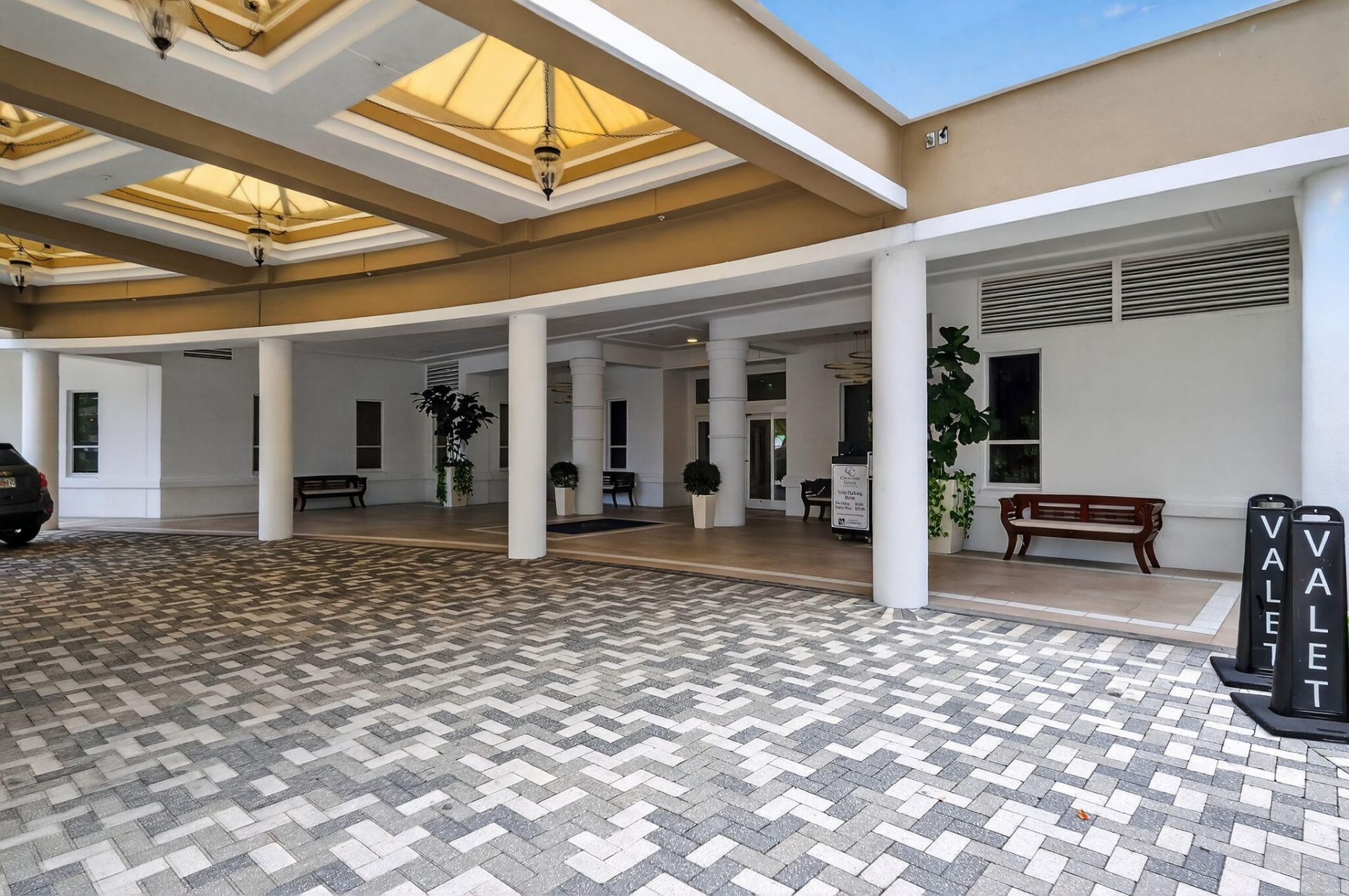 701 Brickell Key Boulevard, Unit 1604, Miami, FL 33131 Photo