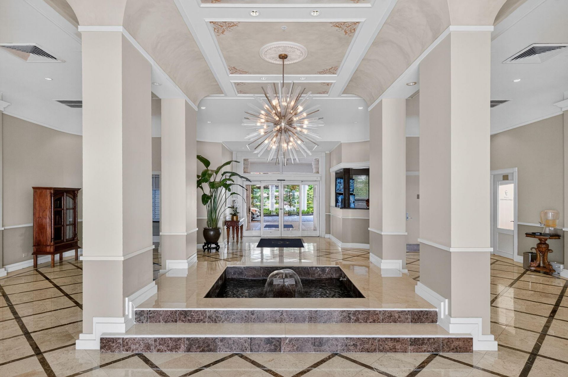 701 Brickell Key Boulevard, Unit 1604, Miami, FL 33131 Photo