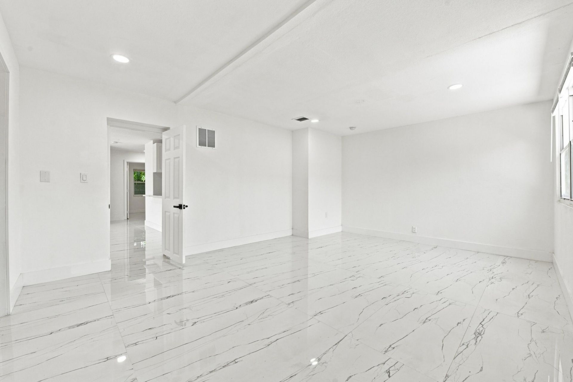 2801 NE 8th Terrace, Pompano Beach, FL 33064 Photo