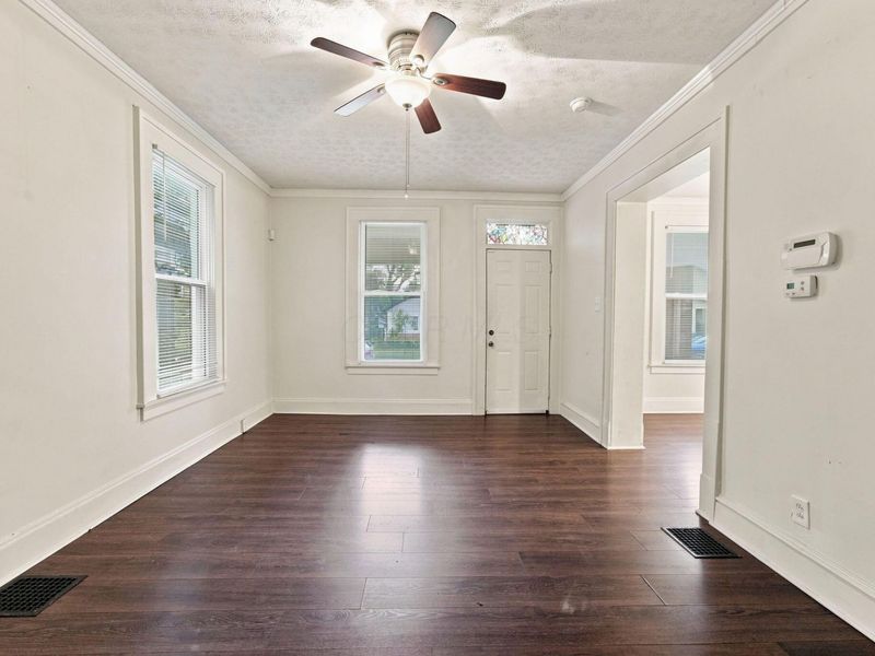 1618 Pembroke Avenue, Columbus, OH 43203 Photo 12