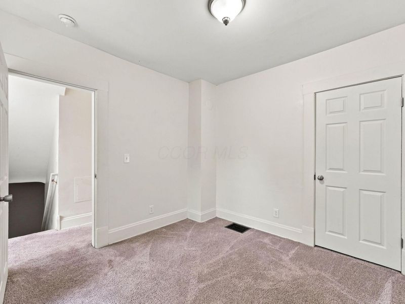 1618 Pembroke Avenue, Columbus, OH 43203 Photo 20