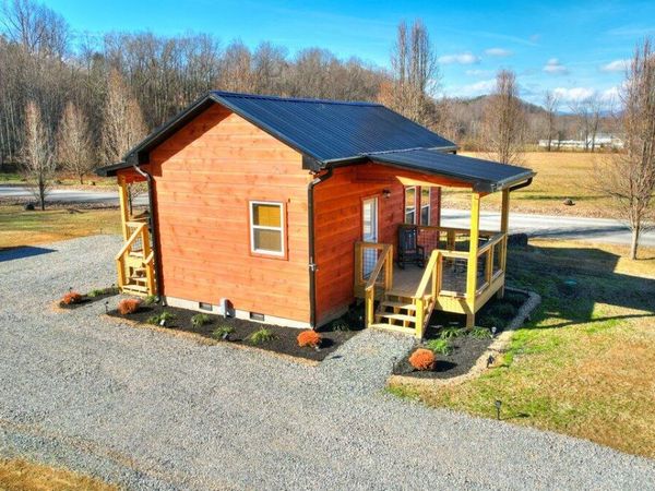 181 TN-32, Cosby, TN 37722