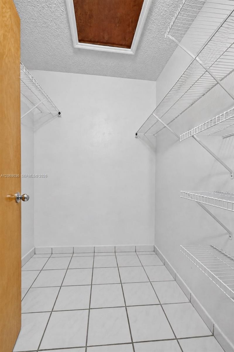 6983 W 24th Ln, Hialeah, FL 33016 Photo