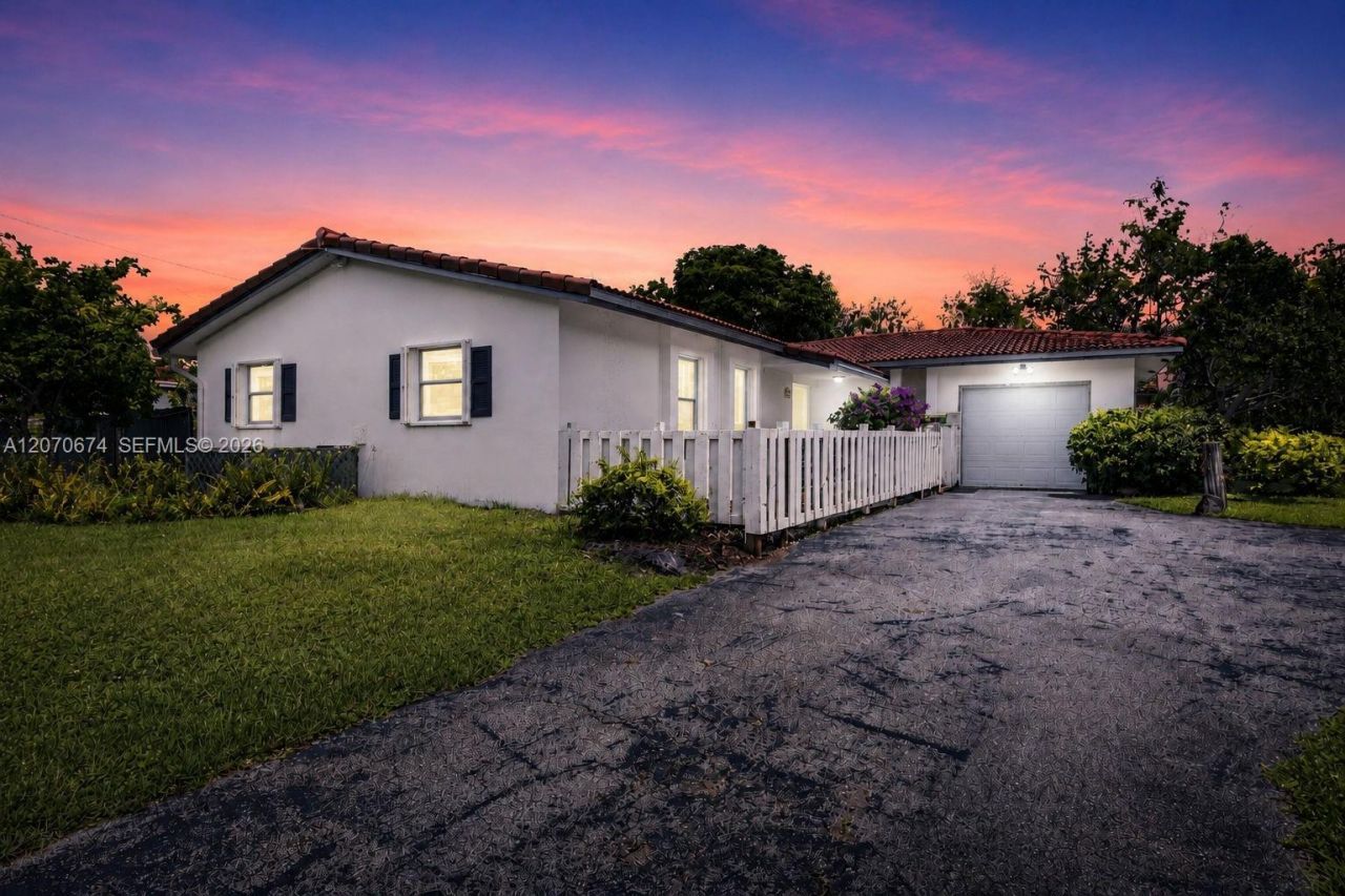 4121 NW 78th Way, Coral Springs, FL 33065 Photo