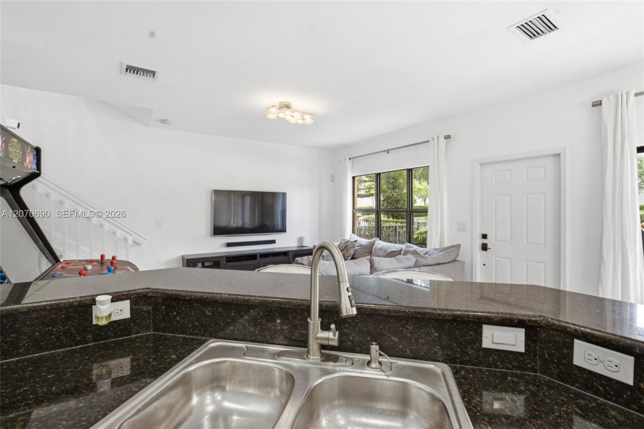4758 Cypress St , Coconut Creek, FL 33073 Photo