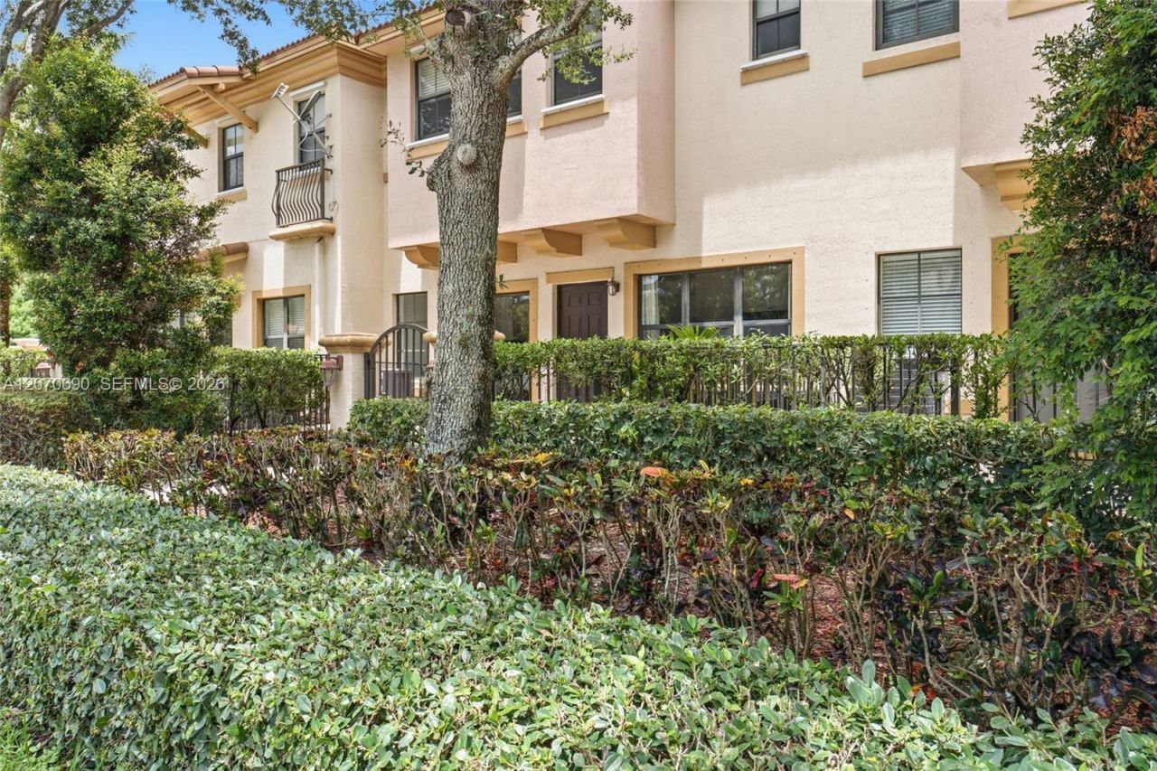 4758 Cypress St , Coconut Creek, FL 33073 Photo