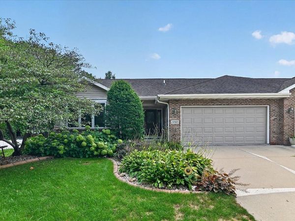 5707 Osborn Drive, McFarland, WI 53558