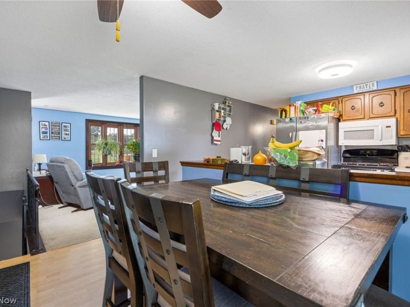 6641 Hillfield Street NW, North Canton, OH 44720 Photo 10