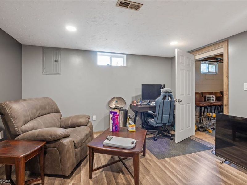 6641 Hillfield Street NW, North Canton, OH 44720 Photo 19