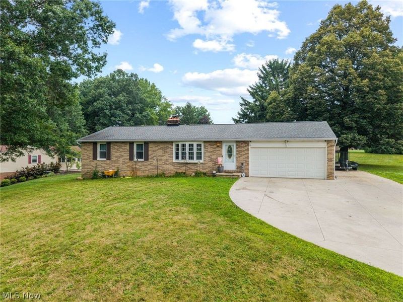 6641 Hillfield Street NW, North Canton, OH 44720 Photo 2