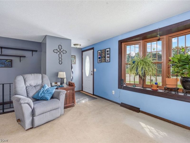 6641 Hillfield Street NW, North Canton, OH 44720 Photo 6