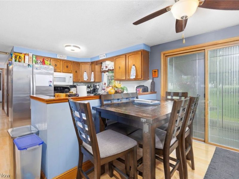 6641 Hillfield Street NW, North Canton, OH 44720 Photo 7