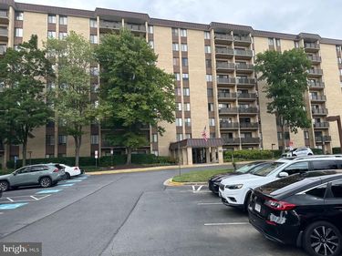 3100 S MANCHESTER STREET, Unit 832, FALLS CHURCH, VA 22044