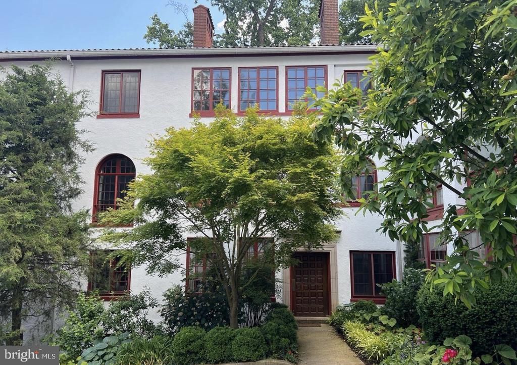 230 STONY RUN LANE, BALTIMORE, MD 21210