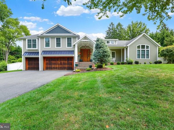 4 HUMMINGBIRD ROAD, WYOMISSING, PA 19610