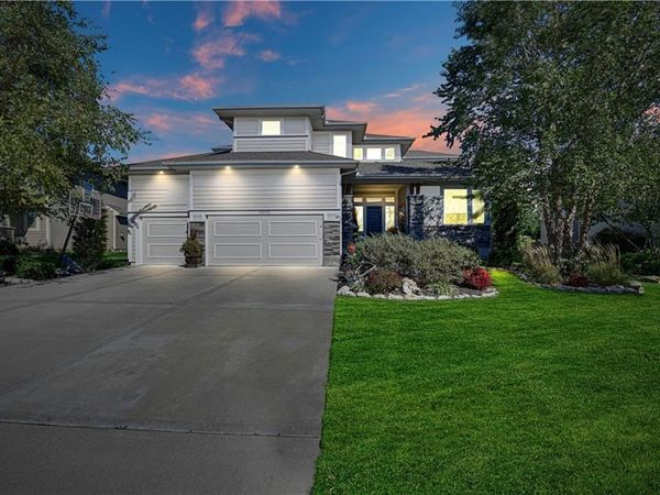 11510 W 157th Terrace, Overland Park, KS 66221