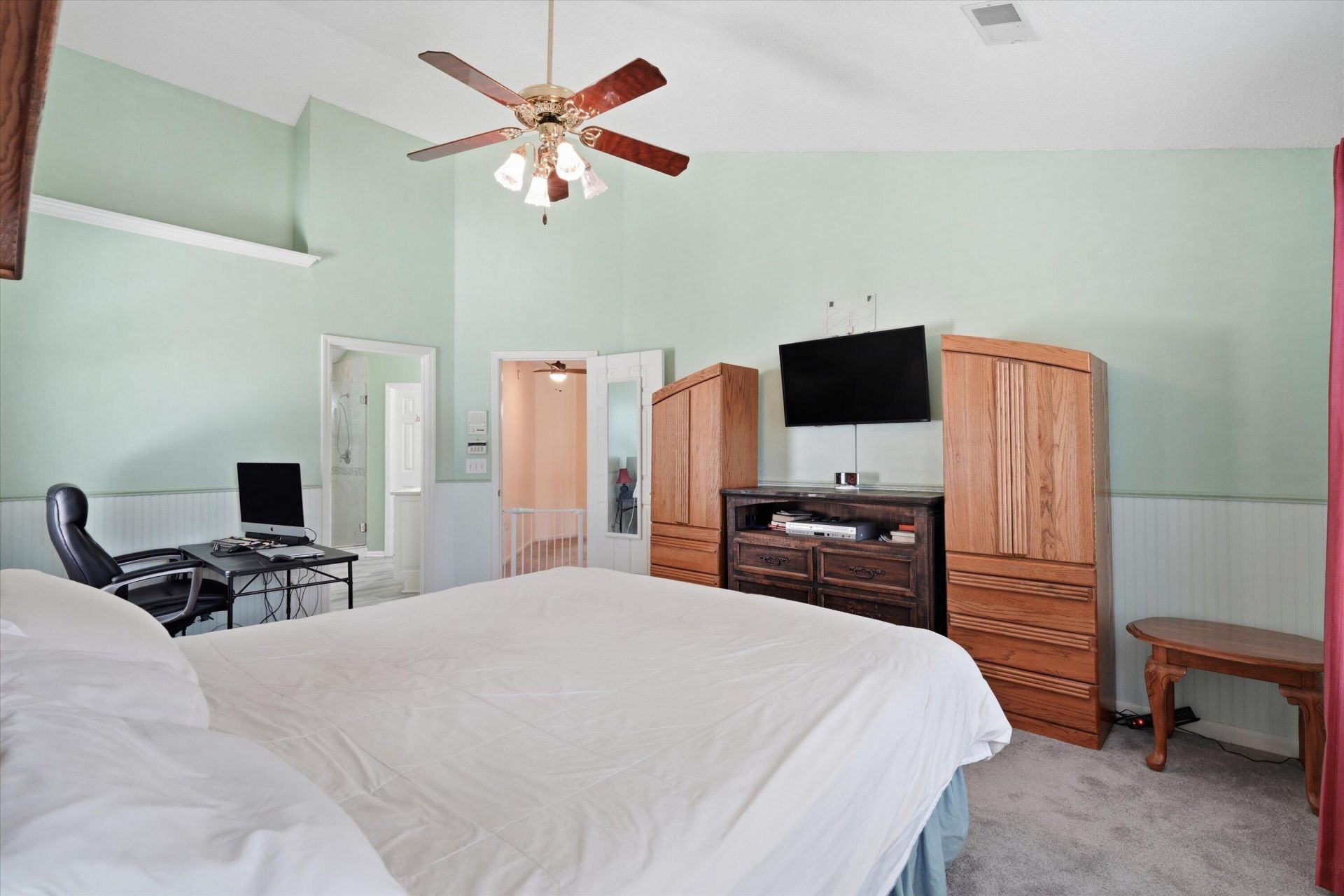 5410 Dwight Drive Photo 35