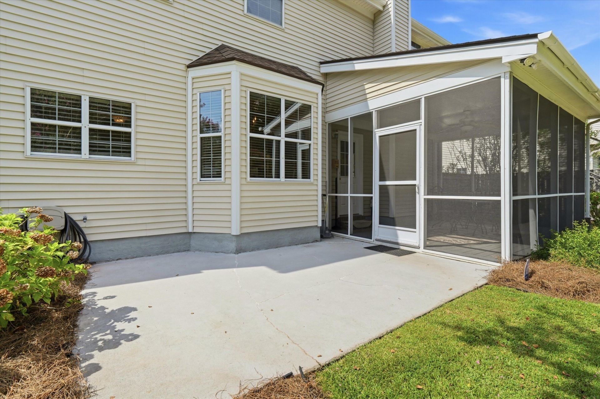 5410 Dwight Drive Photo 40