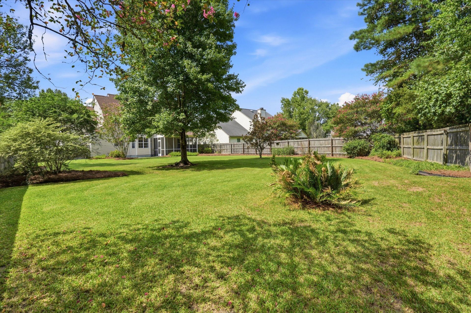 5410 Dwight Drive Photo 43