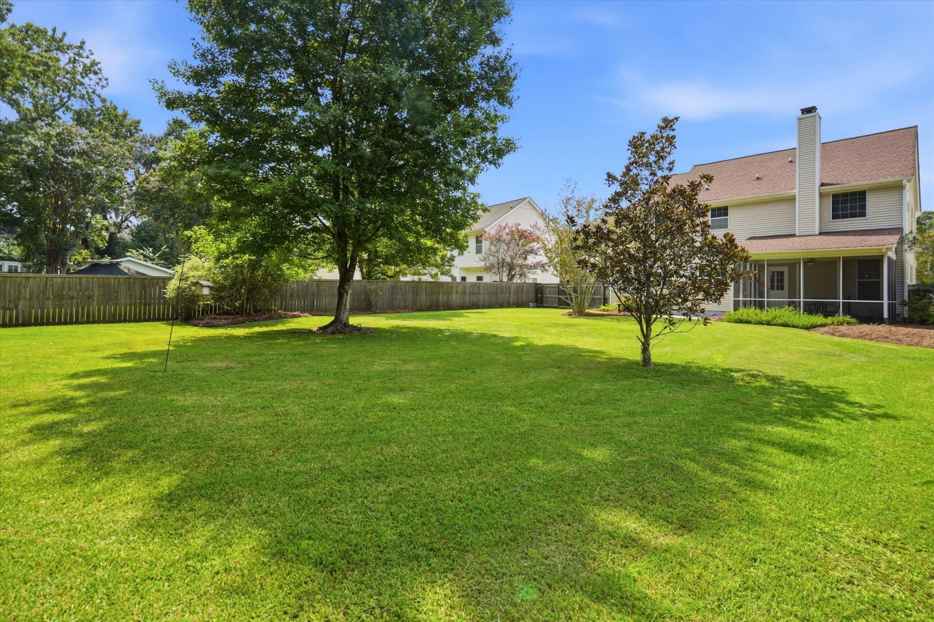5410 Dwight Drive Photo 44