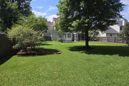 5410 Dwight Drive photo 4