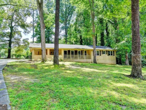1138 Woodland Circle, Lawrenceville, GA 30043