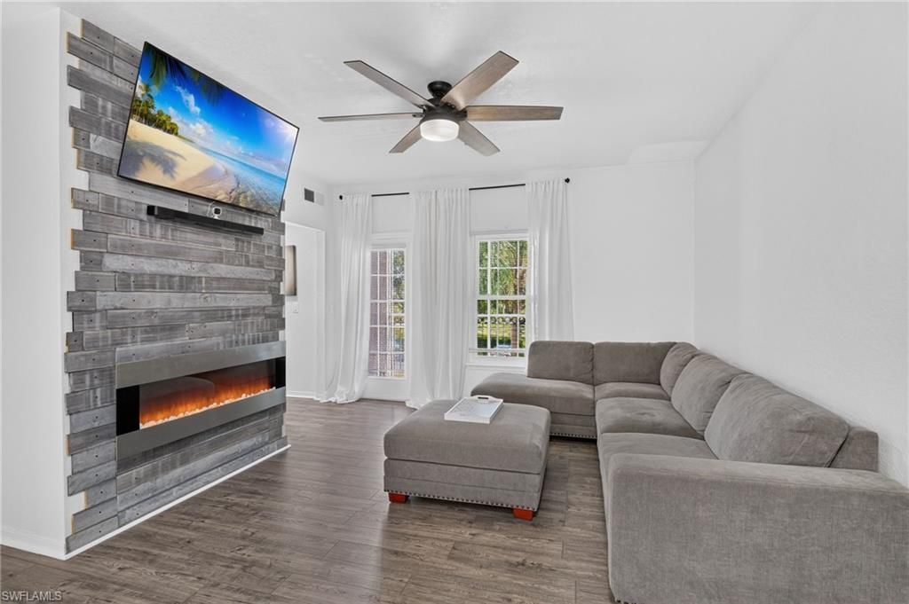 23520 Walden Center Dr , Unit 205, Estero, FL 34134 Photo