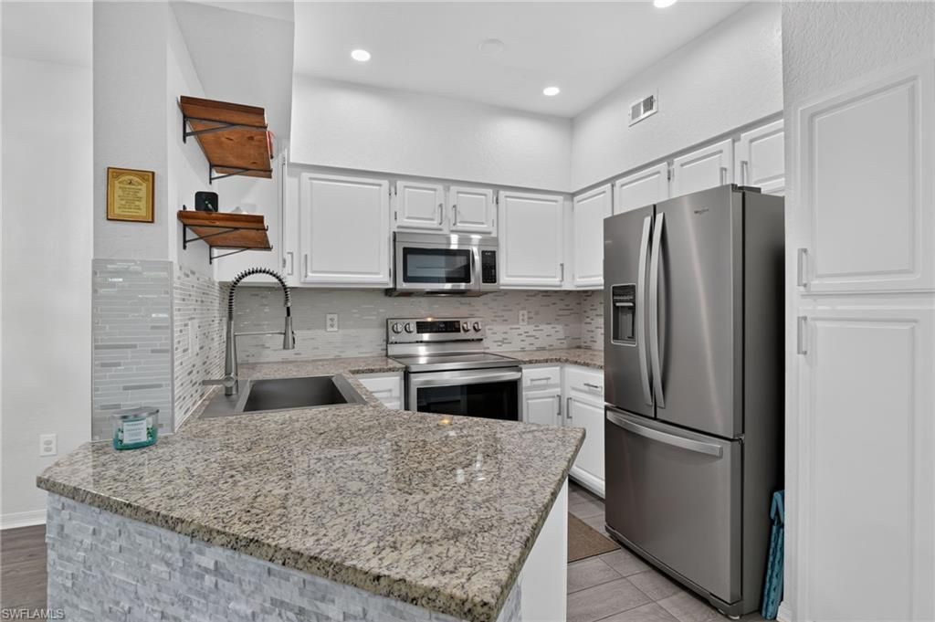 23520 Walden Center Dr , Unit 205, Estero, FL 34134 Photo