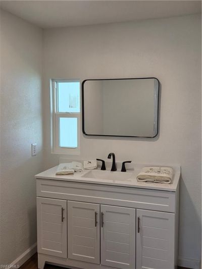 556 Freedom St , North Fort Myers, FL 33917 Photo