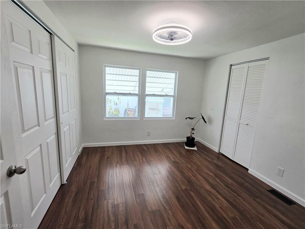 556 Freedom St , North Fort Myers, FL 33917 Photo