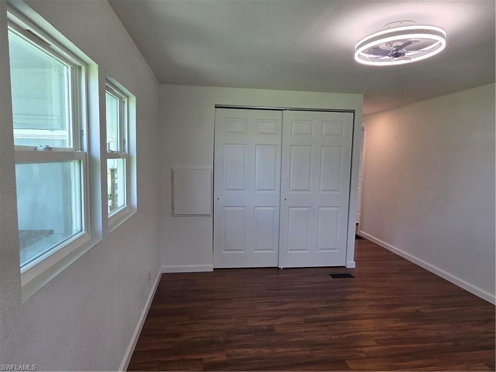 556 Freedom St , North Fort Myers, FL 33917 Photo