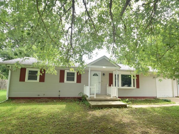 172 S Country Club Court , Crawfordsville, IN 47933