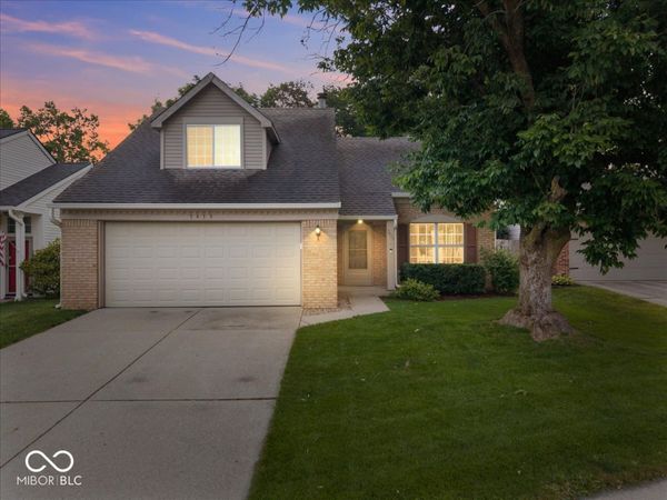 7475 Wood Court , Fishers, IN 46038