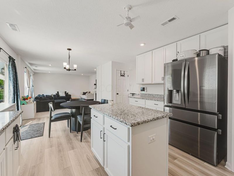 1017 Queen Bee Place, Grove City, OH 43123 Photo 16