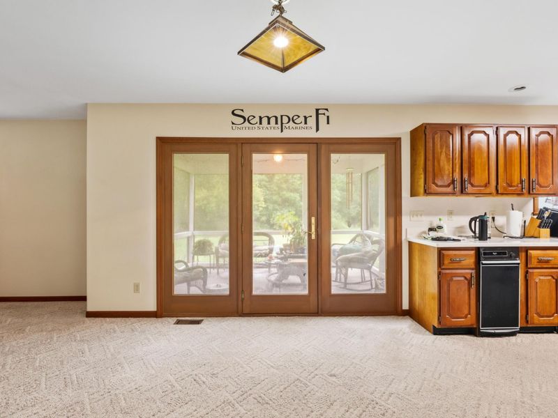 303 Andover Drive, London, OH 43140 Photo 15