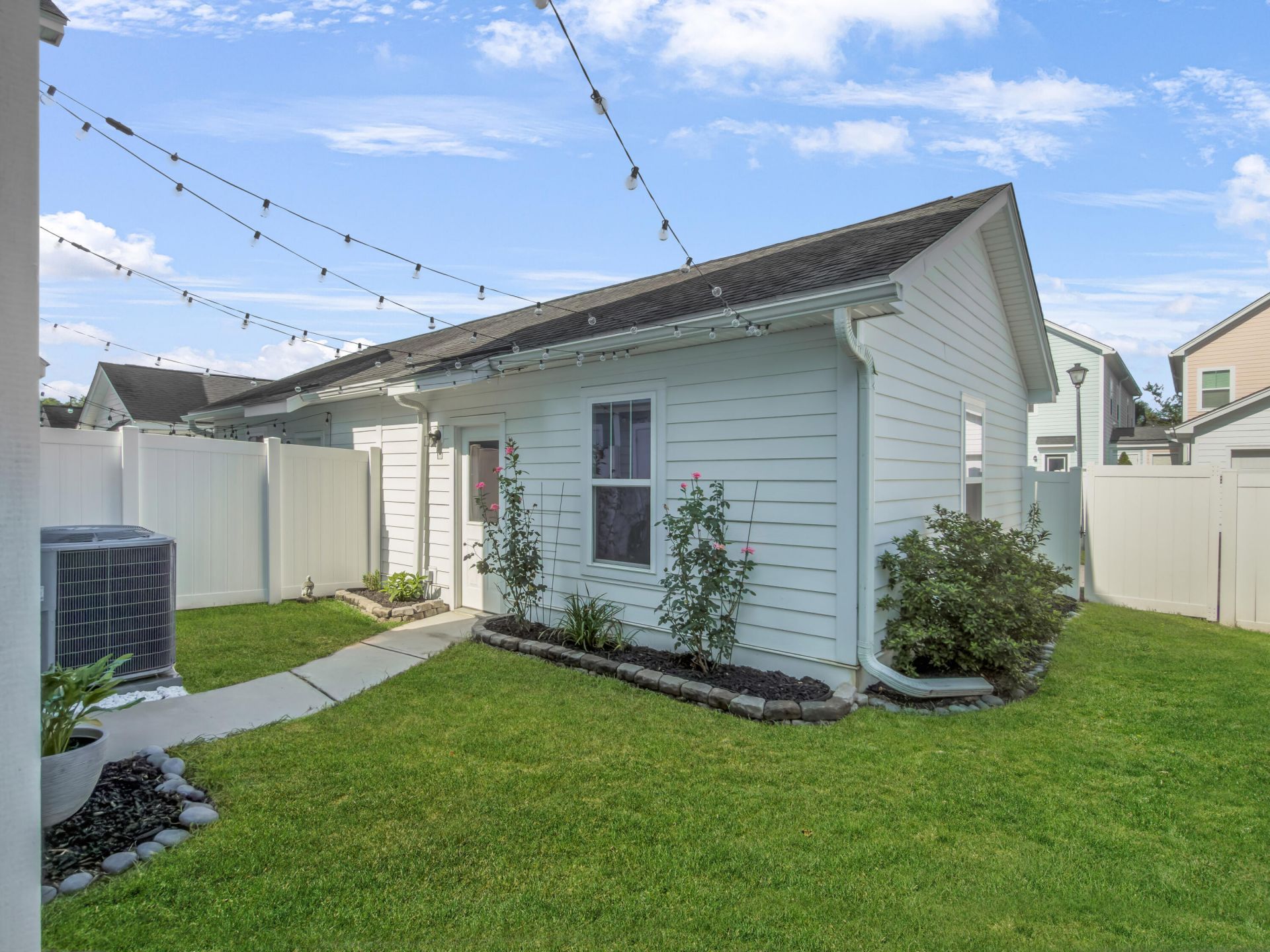860 Rue Drive Photo 27