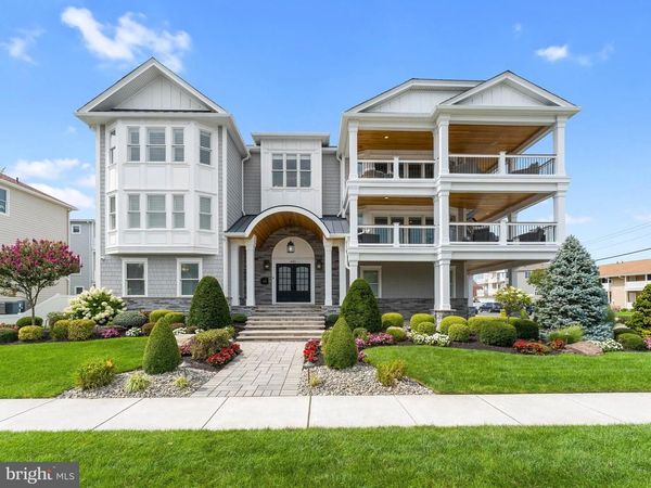 401 W BRIGANTINE AVENUE, BRIGANTINE, NJ 08203