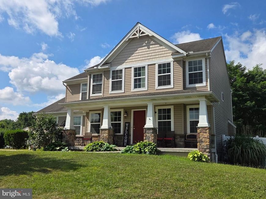 240 Spring Meadows Road, Manchester, PA 17345 Main Photo
