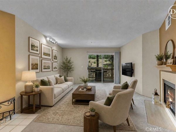5837 Oak Bend, Unit 311, Oak Park, CA 91377