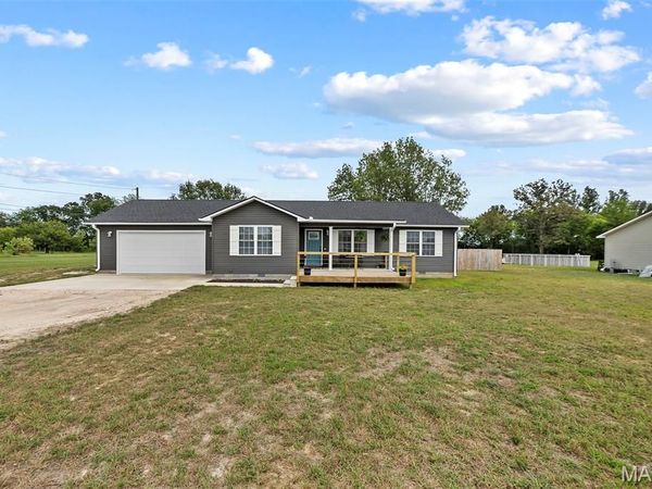 70 Kyle Drive , Benton, MO 63736